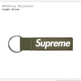 シュプリーム(Supreme)のsupreme keychain light olive キーチェーン(キーホルダー)