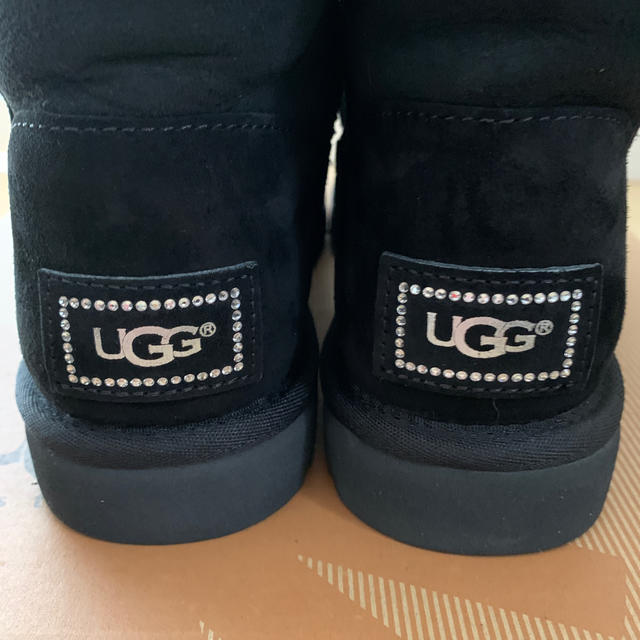 【未使用】UGG ムートンブーツ 1