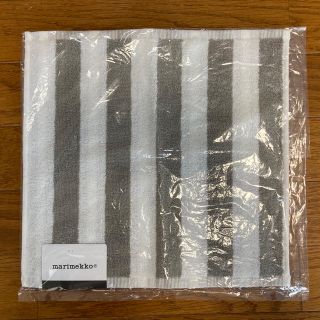 マリメッコ(marimekko)のマリメッコ　Marimekko  ハンドタオル　新品(ハンカチ)