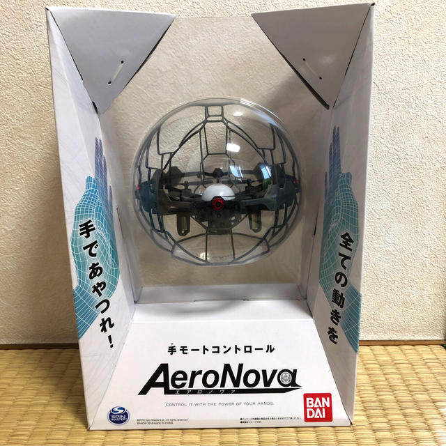 BANDAI(バンダイ)の手モートコントロール　AeroNova（エアロノヴァ） エンタメ/ホビーのおもちゃ/ぬいぐるみ(ホビーラジコン)の商品写真