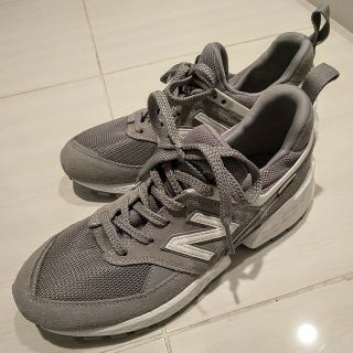 ニューバランス(New Balance)のニューバランス574スニーカーグレー25cm(スニーカー)