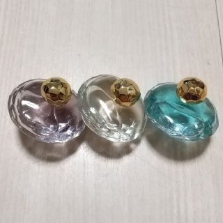 イヴサンローランボーテ(Yves Saint Laurent Beaute)の未使用☆香水 ベビードール オーデトワレ 7.5ml×3セット(香水(女性用))