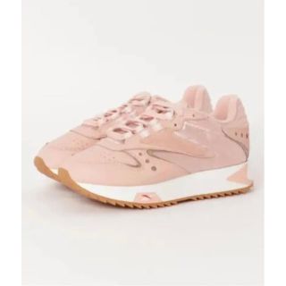 リーボック(Reebok)のリーボック　Reebok ピンク CLASSIC (クラシックレザースニーカー)(スニーカー)