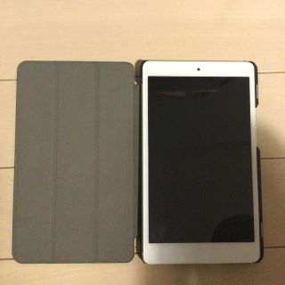 HUAWEI MediaPad M3 Lite s 8インチタブレット ケース付(タブレット)