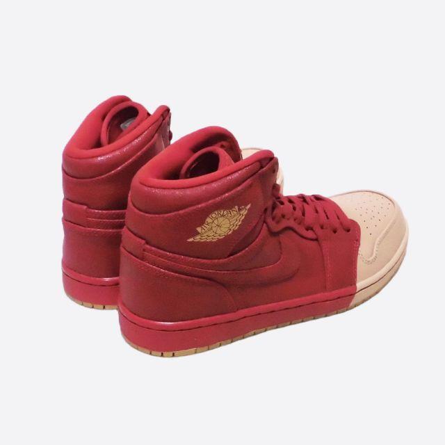 NIKE(ナイキ)の★新品★ナイキ★WMNS Air Jordan 1 High (Red/9) メンズの靴/シューズ(スニーカー)の商品写真