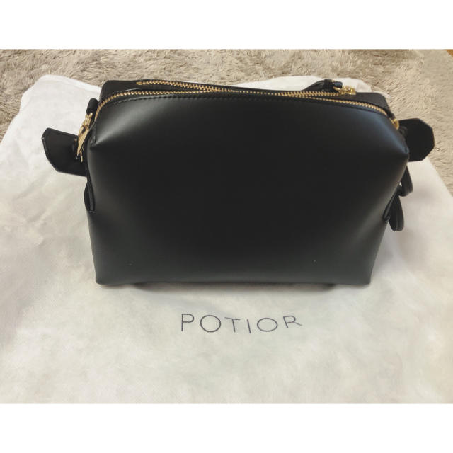 POTIOR バッグ レディースのバッグ(ハンドバッグ)の商品写真