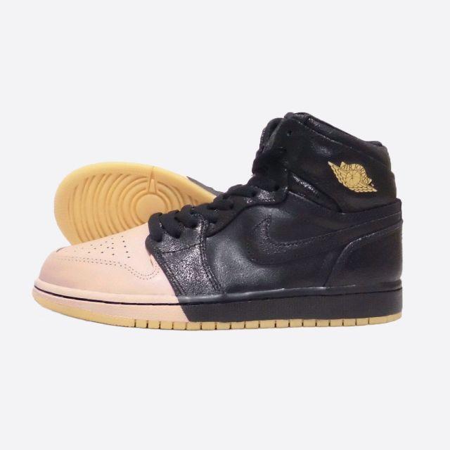 ★新品★ナイキ★WMNS Air Jordan 1 High (Black/7)