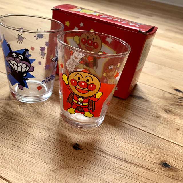 アンパンマン バイキンマン ドキンちゃん グラス2個セット日本製 コップの通販 by ミカサ's shop｜ラクマ