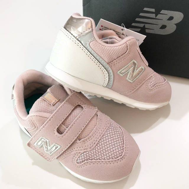 New Balance(ニューバランス)の新品未使用　ニューバランス スニーカー キッズ　996【14cm】 キッズ/ベビー/マタニティのベビー靴/シューズ(~14cm)(スニーカー)の商品写真