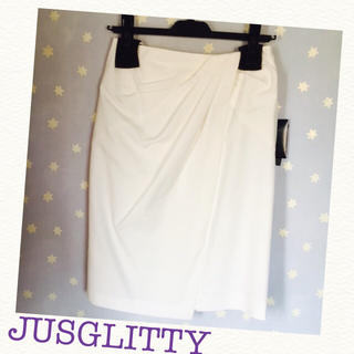 ジャスグリッティー(JUSGLITTY)のジャスグリッティー♡ホワイトスカート(ひざ丈スカート)