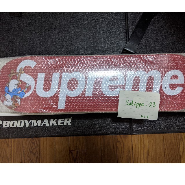 Supreme(シュプリーム)のSupreme Smurfs Skateboard red  赤 手元にある スポーツ/アウトドアのスポーツ/アウトドア その他(スケートボード)の商品写真