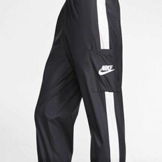 ナイキ(NIKE)のNIKE ウィメンズ ウーブン コア パンツ(カジュアルパンツ)