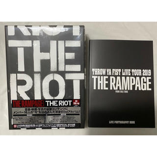 ザランページ(THE RAMPAGE)の［おまけ付き］初回限定盤 THE RIOT（Blu-ray Disc2枚付）(ポップス/ロック(邦楽))
