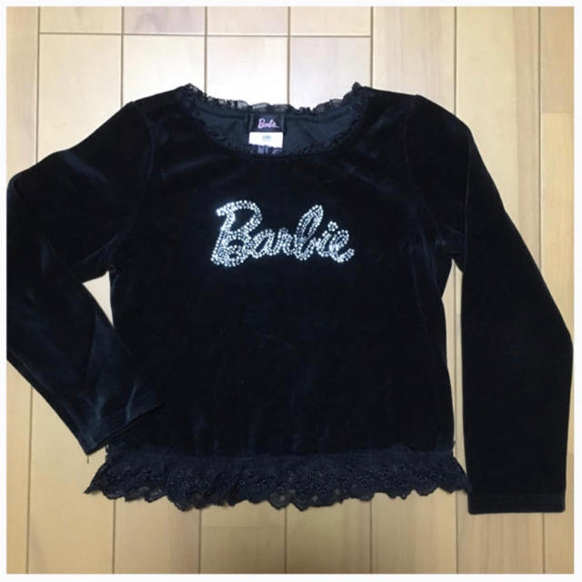 Barbie(バービー)の☆Barbie ニットベロア 長袖Tシャツ☆120cm(110cm)(^^) キッズ/ベビー/マタニティのキッズ服女の子用(90cm~)(Tシャツ/カットソー)の商品写真