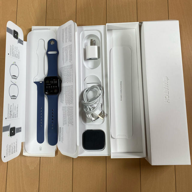 Apple Apple Watch 5 GPSモデル 44mm スペースグレイ