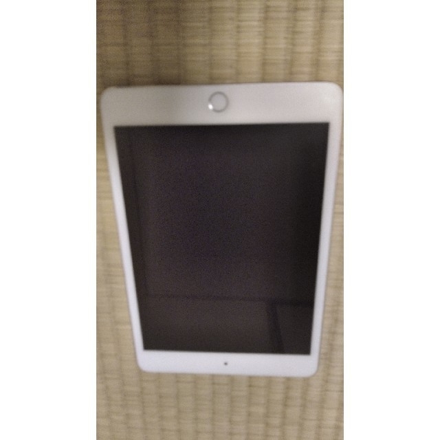 ipad mini4 wifiモデル　16GB