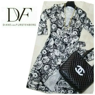 ダイアンフォンファステンバーグ(DIANE von FURSTENBERG)のシルク 100%⭐️ダイアンフォンファステンバーグ⭐️ラップワンピース(ひざ丈ワンピース)