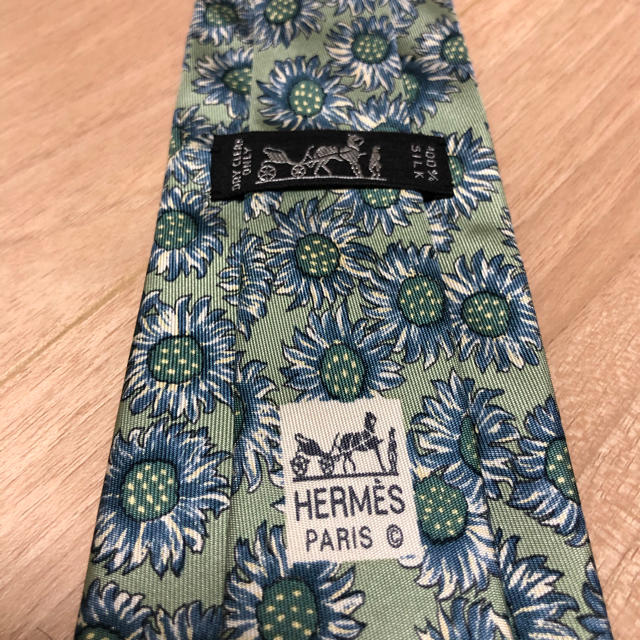 Hermes(エルメス)のBLACK FRIDAY 11/29迄【美品SALE】エルメス👔ネクタイ メンズのファッション小物(ネクタイ)の商品写真