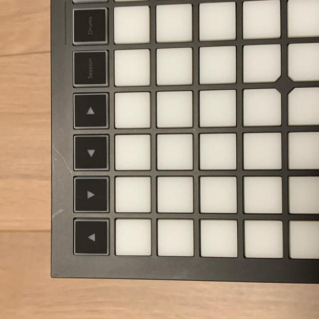 novation launchpad  mini MK3 3