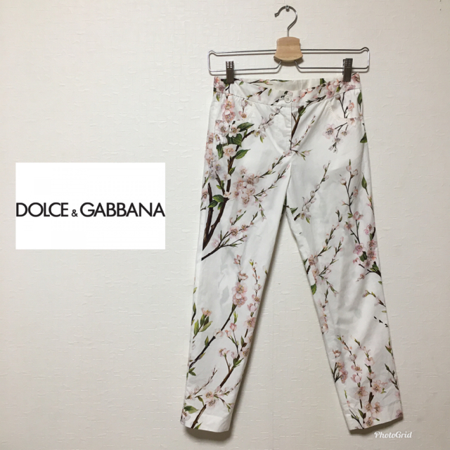 DOLCE&GABBANA(ドルチェアンドガッバーナ)のDOLCE&GABBANA パンツ　140 花柄　フラワー キッズ/ベビー/マタニティのキッズ服女の子用(90cm~)(パンツ/スパッツ)の商品写真