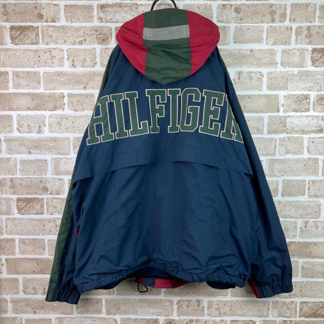 TOMMY HILFIGER(トミーヒルフィガー)のトミーヒルフィガー ナイロンジャケット セーリングギア ビッグロゴ 90s 古着 メンズのジャケット/アウター(ナイロンジャケット)の商品写真