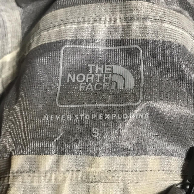 THE NORTH FACE(ザノースフェイス)のkyonさん専用 ノースフェイス　レディース　ランニングジャケット レディースのジャケット/アウター(ナイロンジャケット)の商品写真