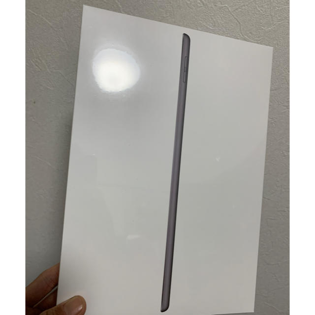 iPad 第8世代 32GB Wi-Fi スペースグレイ