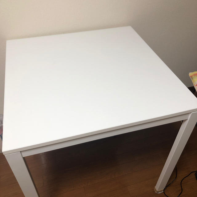IKEA(イケア)のテーブル　IKEA インテリア/住まい/日用品の机/テーブル(ダイニングテーブル)の商品写真