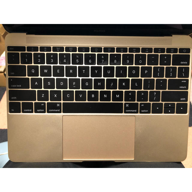 Macbook 2016 Retina 12 インチ　ゴールド 2