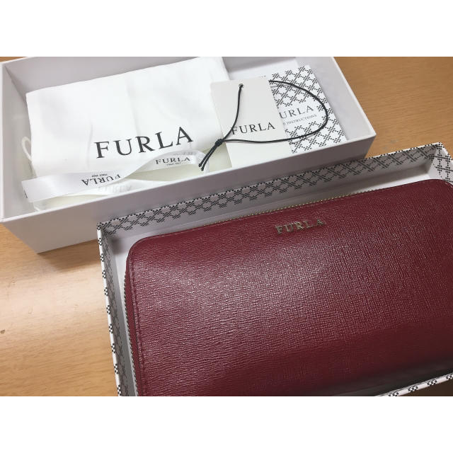 FURLA 長財布 ボルドー