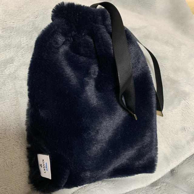 LANVIN en Bleu(ランバンオンブルー)のLANVIN 巾着 ふわふわ ポーチ 小物入れ レディースのファッション小物(ポーチ)の商品写真