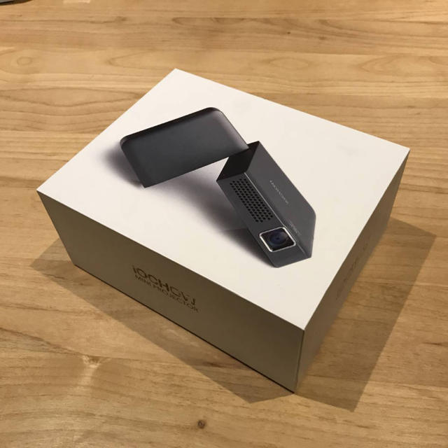 大手通販】iOCHOW IO2 小型 ミニ プロジェクター 1400ルーメン 90度