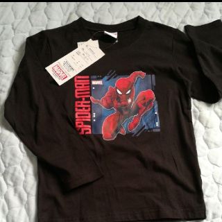 マーベル(MARVEL)の【新品タグ付き】MARVEL　スパイダーマン　ロンＴ(Tシャツ/カットソー)