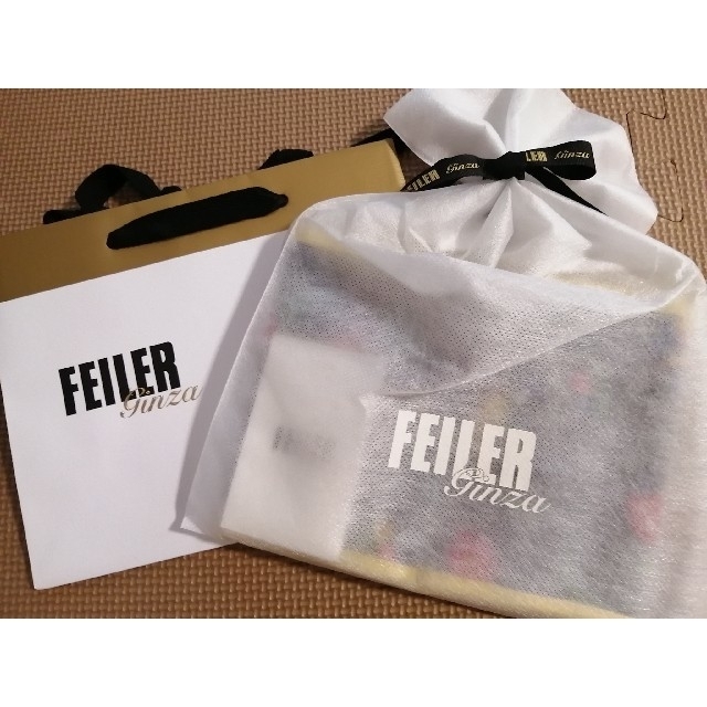 FEILER(フェイラー)の新品★銀座本店フェイラーサッキングパッド キッズ/ベビー/マタニティの外出/移動用品(抱っこひも/おんぶひも)の商品写真