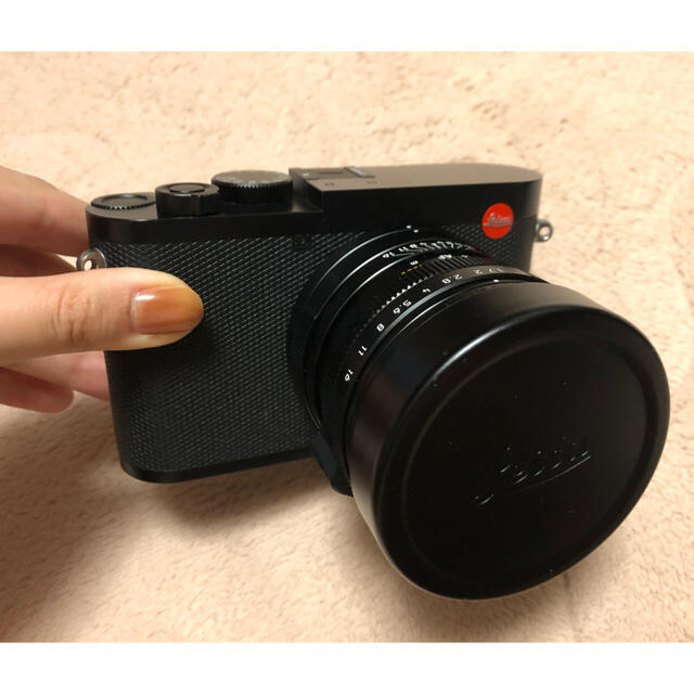 新作グッ LEICA Leica Q2 美品 専用です。 コンパクトデジタルカメラ