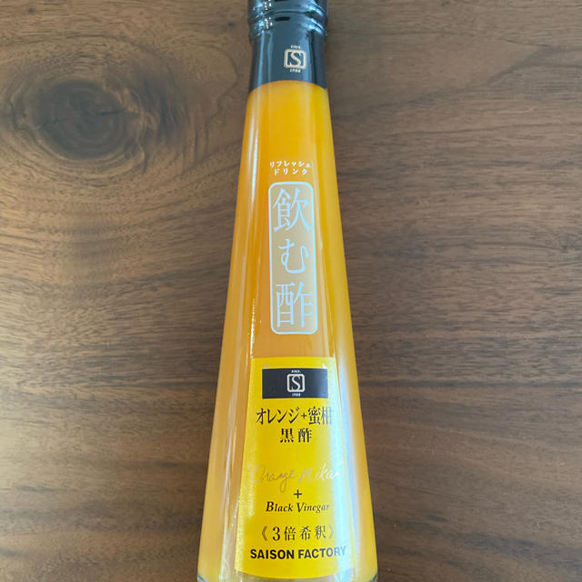 セゾンファクトリー　飲む酢　オレンジ+蜜柑 黒酢 食品/飲料/酒の健康食品(その他)の商品写真