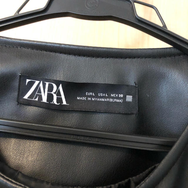 ZARA(ザラ)のZARA タグ付き美品 ライダースジャケット レディースのジャケット/アウター(ライダースジャケット)の商品写真