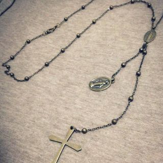 ゴア(goa)の美品 goa クロスネックレス(ネックレス)