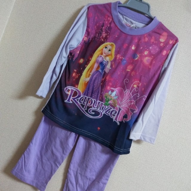 Disney(ディズニー)の110#ラプンツェル　長袖　パジャマ　パープル キッズ/ベビー/マタニティのキッズ服女の子用(90cm~)(パジャマ)の商品写真