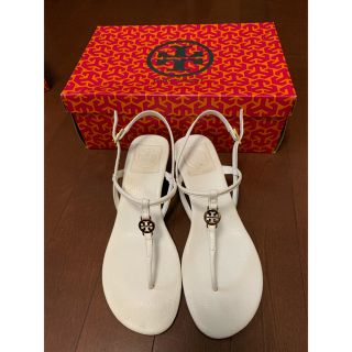 トリーバーチ(Tory Burch)のトリーバーチ　サンダル　白xゴールド(サンダル)