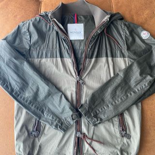 モンクレール(MONCLER)のモンクレール　ブルゾン(ブルゾン)