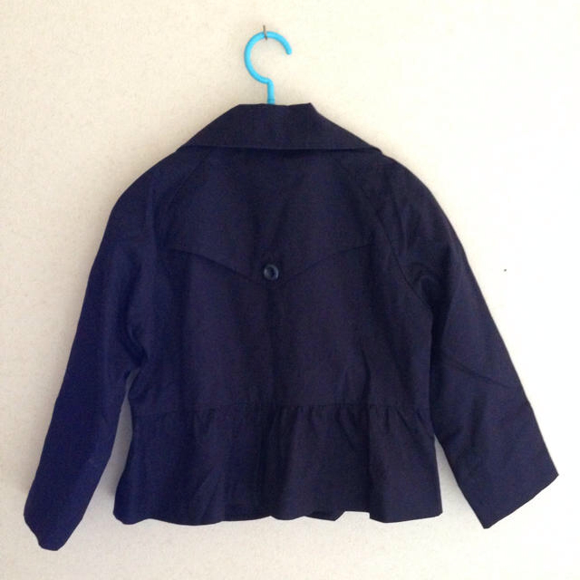 a.v.v(アーヴェヴェ)のコート レディースのジャケット/アウター(スプリングコート)の商品写真