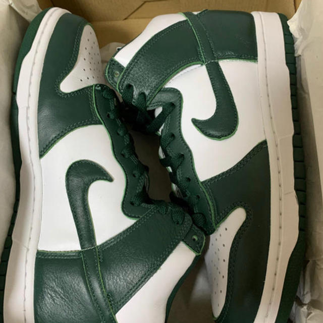 NIKE(ナイキ)のダンク HIGH スパルタングリーン SPARTAN GREEN メンズの靴/シューズ(スニーカー)の商品写真