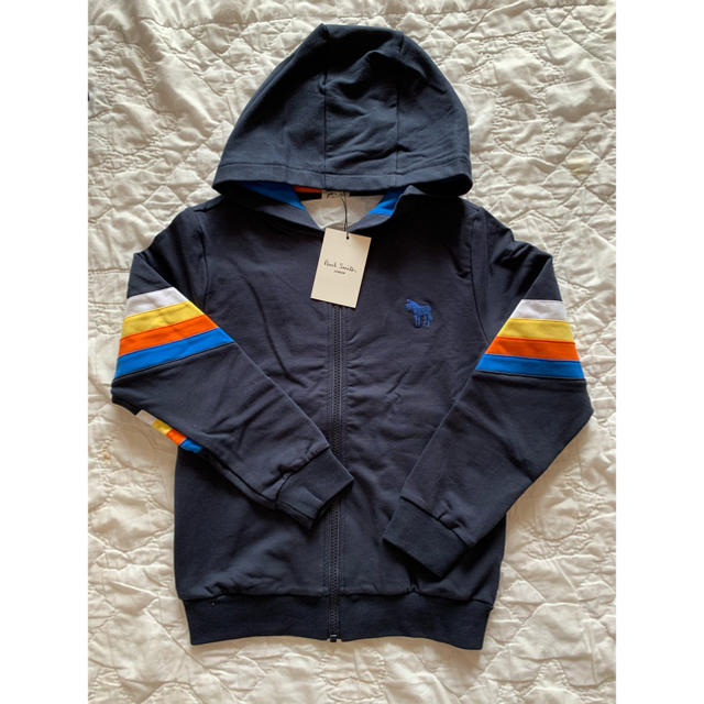 Paul Smith(ポールスミス)の最終！新品　ポールスミス　男の子　パーカー キッズ/ベビー/マタニティのキッズ服男の子用(90cm~)(ジャケット/上着)の商品写真