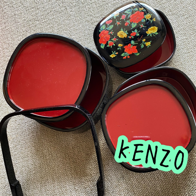 KENZO(ケンゾー)のKENZOミニ三段重箱 インテリア/住まい/日用品のキッチン/食器(その他)の商品写真