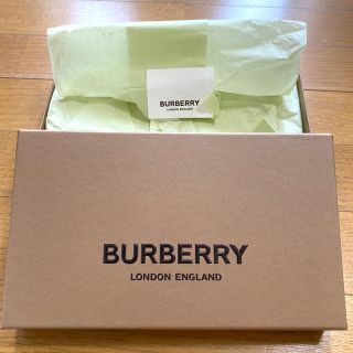 バーバリー(BURBERRY)の[雑貨]な様　BURBERRY 空箱 包装紙入り(ラッピング/包装)