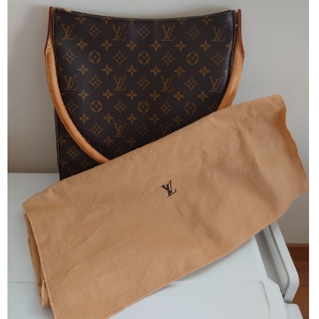 売れ筋がひ贈り物！ LOUIS VUITTON ルイヴィトン ルーピング GM