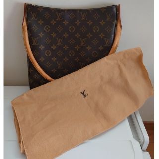 ルイヴィトン(LOUIS VUITTON)のルイヴィトン　ルーピング　GM(ショルダーバッグ)