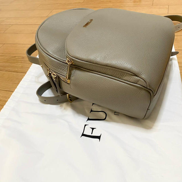 Furla(フルラ)のFURLA リュック/バックパック グレー レディースのバッグ(リュック/バックパック)の商品写真