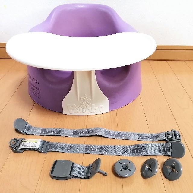 Bumbo(バンボ)の離乳食開始に✩　バンボ　ベビーチェア キッズ/ベビー/マタニティの寝具/家具(その他)の商品写真